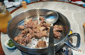 Small吊 Spring Water Beef
