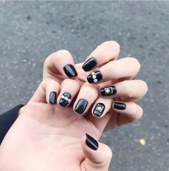 -Pink You美甲美睫纹绣定制中心