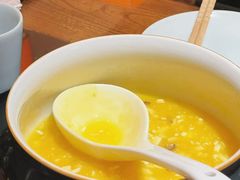 -阿瓦山寨·湘菜现炒·剁椒鱼头王(咸阳总店)