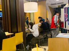 大堂-麦当劳(东吴广场银泰城店)