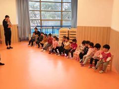 -小门牙好性格托育(北外滩中心)