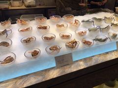 -半岛翡丽海鲜自助餐厅(观风亭店)