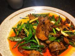 -万重锦·人文川菜馆(骡马市店)