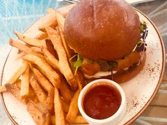 -Takapuna Beach Cafe