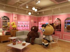 -LINE FRIENDS Garosu-gil Flagship Store