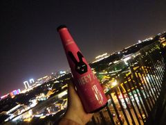 -顽啤熊·酒客酒馆(苏城夜景必选店)
