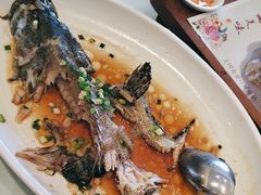 -沪华海鲜大酒楼(南汇店)