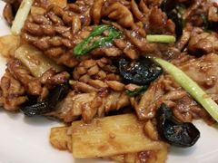 -鹊华居·地道鲁菜·海鲜·融合味(大明湖店)