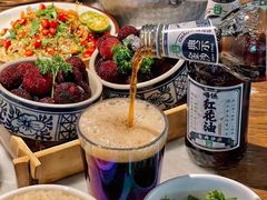 -尚尚仙·酸汤猪手·猪肚鸡火锅(华联万柳购物中心店)