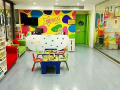 -星宝贝美术创意中心(万嘉商业广场店)
