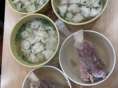 -周震馄饨