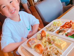 -Rizzan Sea Park Hotel Tancha Bay室内游泳池