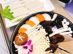 -红菇坊鲜汤火锅(橡树湾店)