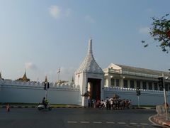 -皇家田广场(อนุสาวรีย์ทหารอาสา)