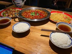 -泥糊破店小酒馆·团建聚餐(南京西路店)