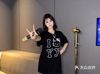 现在就连唱歌也这么卷了吗！