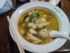 酸菜鱼-大食代美食广场(迪士尼小镇店)