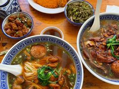 大肠面-沪西老弄堂面馆(定西路店)