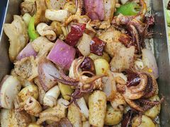 -老东镇啤酒屋海鲜加工·蒸汽海鲜·海鲜烧烤(台东店)