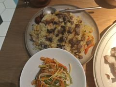 鹰嘴豆碎肉抓饭（送小菜）-纳鲁孜·新疆特色餐厅(上海悦荟广场店)