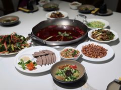 -张大胡子鱼头火锅酒楼(长益路店)