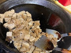 -二七友名焖子铺