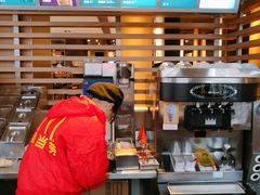 -麦当劳(新华路步步高店)