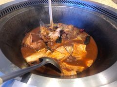 出炉吃鱼啦-山河屯铁锅炖鲜鹅·东北菜(开发区一店)