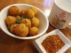 孜然小土豆-炉小二铜锅牛蛙•川湘菜(三里屯店)