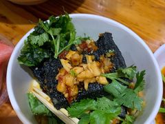 黑色经典臭豆腐-黑色经典臭豆腐·湖南特产(坡子街店)