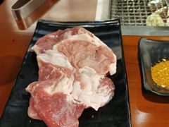 -肉甲韩国木炭烤肉(新壹街1店)