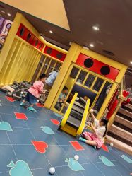 -MELAND CLUB•花园城堡主题亲子乐园•派对•餐厅(广州乐峰广场旗舰店)