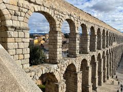 -塞哥维亚输水道