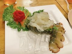 -拉威海鲜市场
