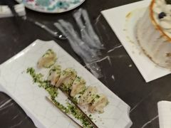 -海派悦庭·海胆烧麦·新融合菜(凯德广场店)