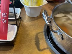-左庭右院鲜牛肉火锅(金山万达店)