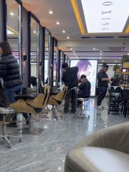 -藤野造型烫染·漂发