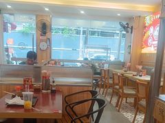 -万煲旺·香港老传承煲仔饭·猪杂汤(客村店)