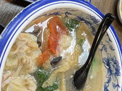 三鲜馄饨-刘长兴(逸仙桥店)