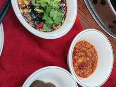 -花苑美食横琴生蚝火锅(拱北粤华路店)