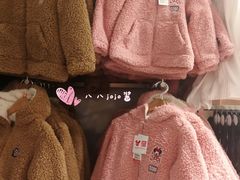 -优衣库(上海正大广场店)