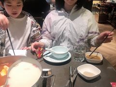 -捞王锅物料理(上海世茂广场店)