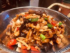 -八碗湘长沙市井菜(坡子街店)