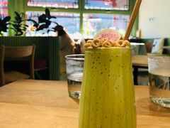 一整颗牛油果奶昔-Catch Bagel(芳草地店)