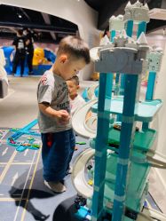 -MINI MARS KIDS CLUB亲子家庭中心(长宁天山店)