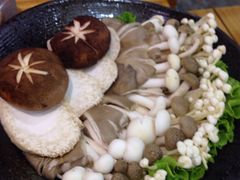 -风情丽江斑鱼火锅(孙家沟西南路80号店)