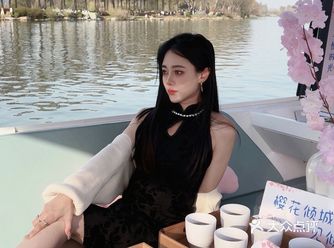 和春天来了一场甜蜜的约会…