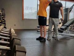 -佳禾健身(三元里店)
