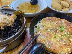 木耳炖桃胶-恋萍小吃(时代店)