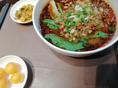 -重庆老字号·吴抄手·高豆花(T3航站楼店)